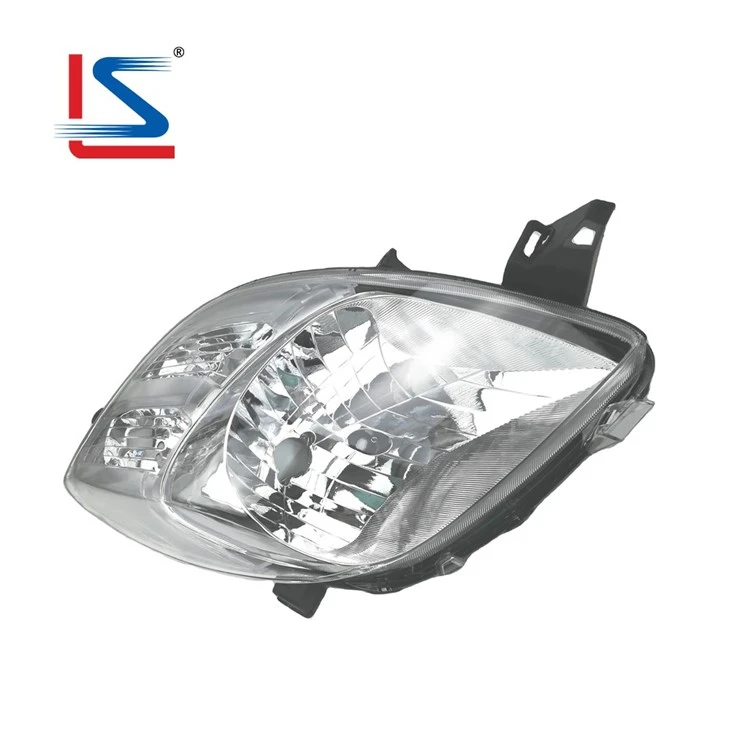 TOYOTA Yaris Vitz Hatchback NCP92 2006 headlight